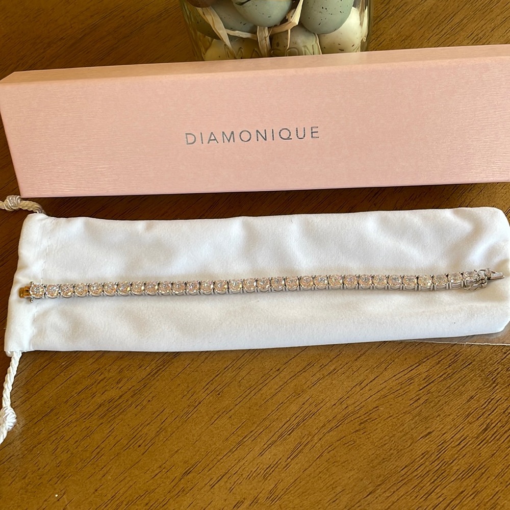 Diamonique 8” tennis bracelet